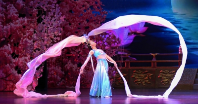 2-music & Dance Show.jpg